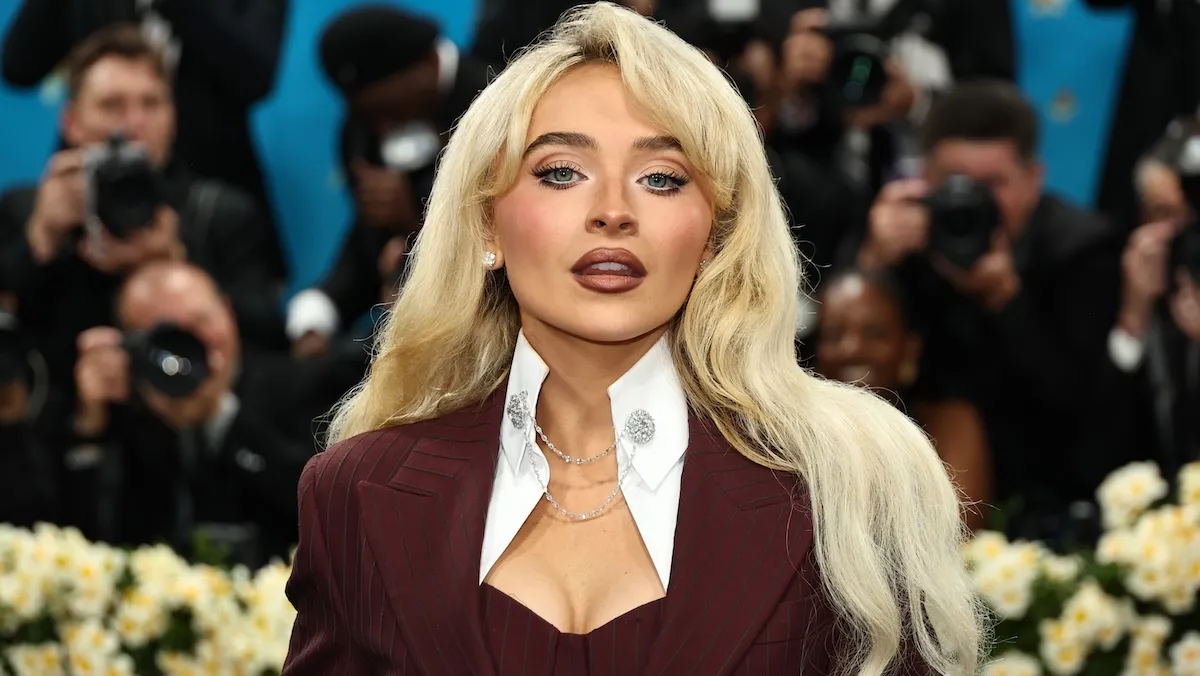 sabrina carpenter at the met gala